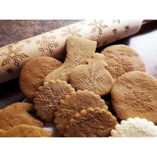 Rouleau embosseur en bois Flocons - 43.5 cm Rouleau embosseur en bois Flocons - 43.5 cm