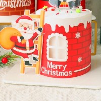 Wrap à gâteau et pick Père Noël dans l'échelle