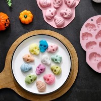 Moule à chocolat Petite tête de mort / zombie