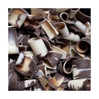 Gros copeaux roul&eacute;s de chocolat marbr&eacute;