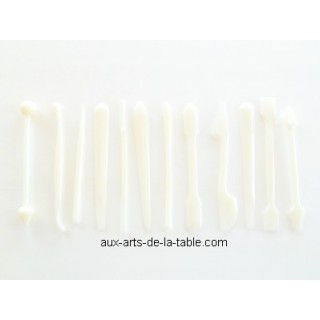 Ensemble 12 outils pour fondant et gumpaste Ensemble 12 outils pour fondant et gumpaste