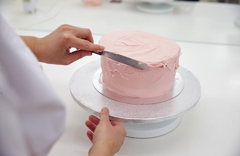 Quelle douille utiliser pour décorer un gâteau ?