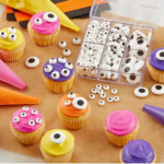 Yeux en sucre de différents formats pour décorer des cupcakes, un gâteau, des biscuits ou des brownies.